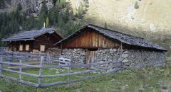 hut_house_114.jpg