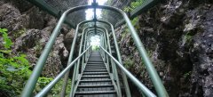 bridge_road_51.jpg